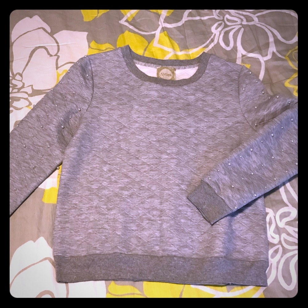 Alythea sweatshirts